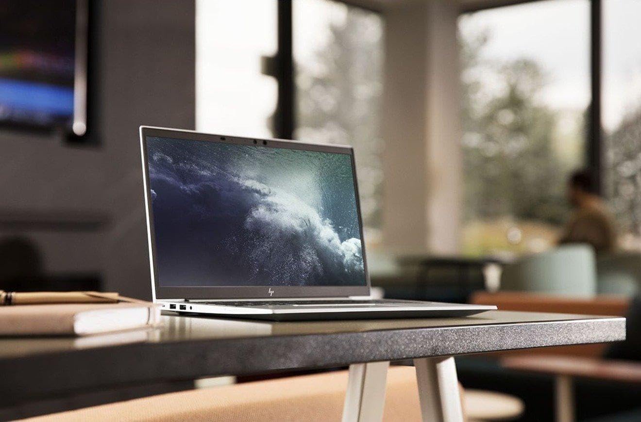 Laptop HP Elitebook 840 G8 AMD Ryzen 5 Pro, 16GB - 256 GB Almacenamiento